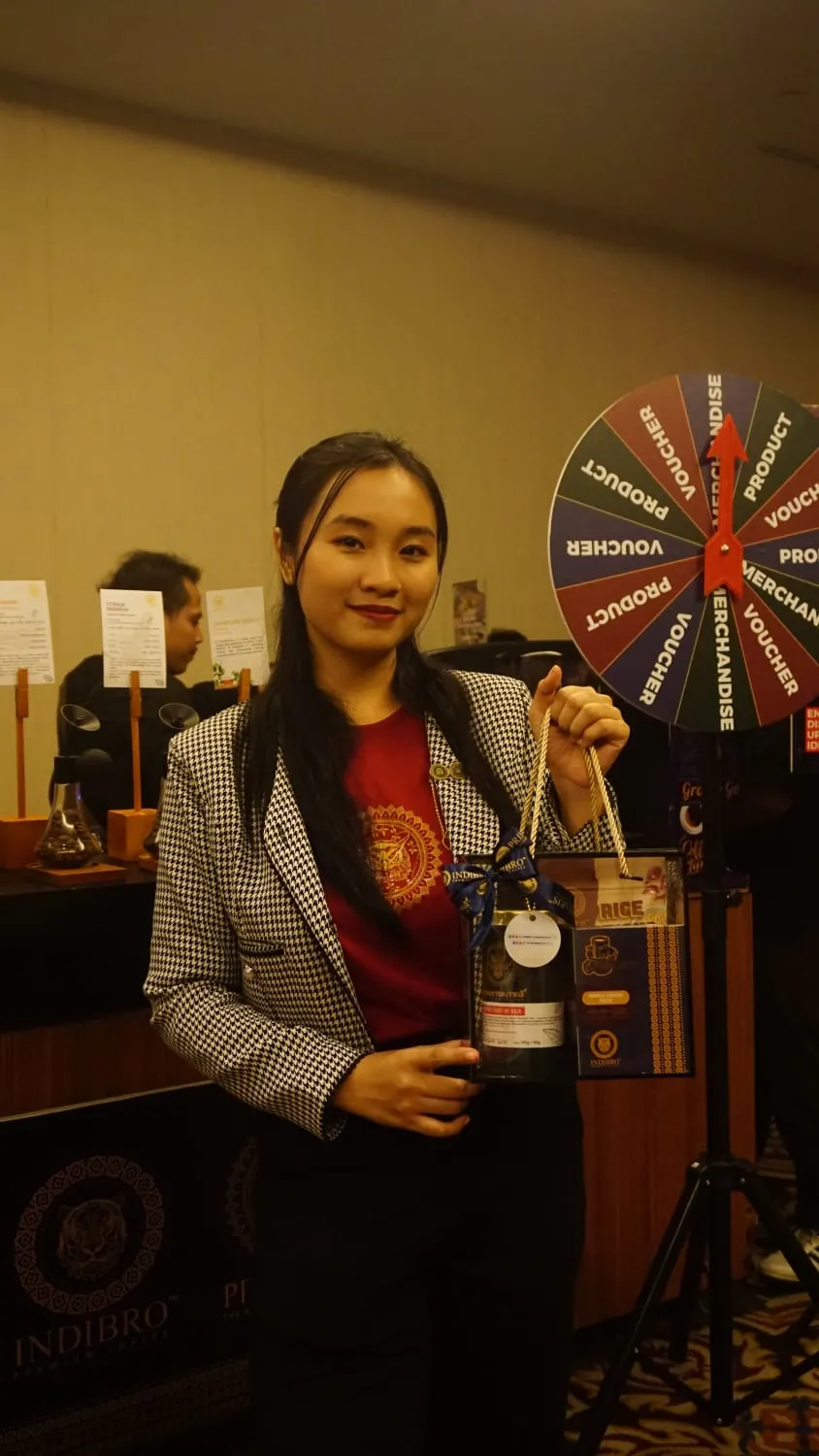 Cindy at the IHEAC and JIAVS activation